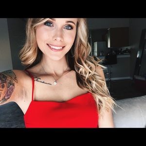 Meet your Posher, Shelby